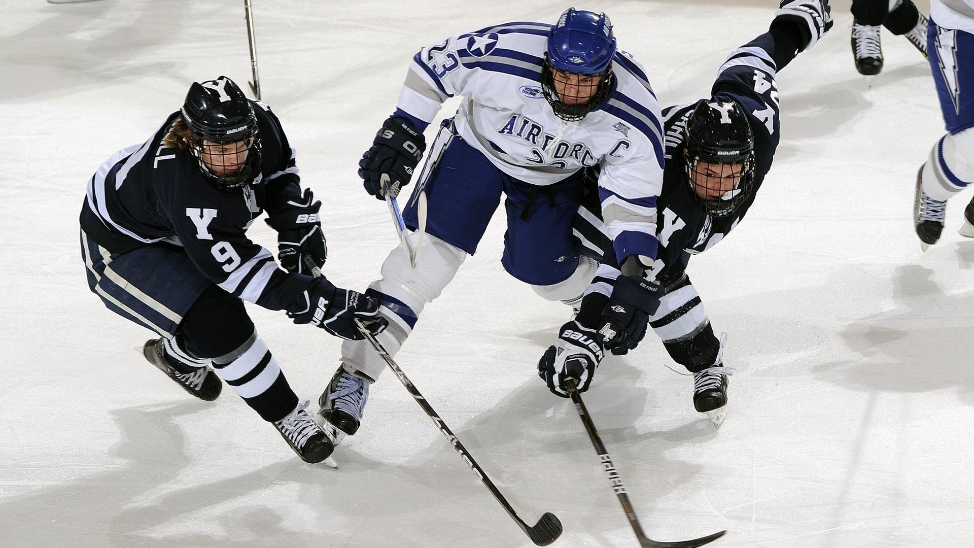 世界拳击锦标赛 中国选手斩获男子中量级金牌